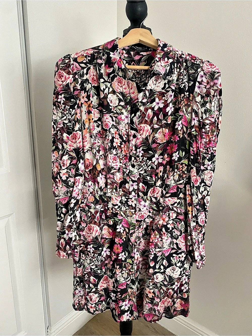 Generation Love Floral Mini Dress Size 8 Like New